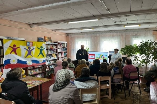 В библиотеке села Токарёво Касимовского р-на прошёл православный лекторий