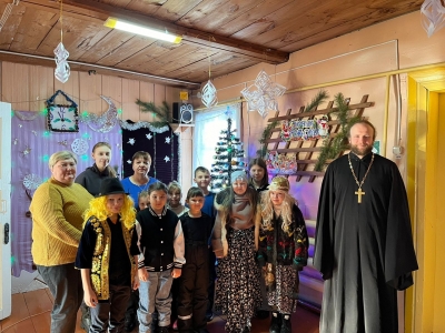 В селе Токарëво Касимовского р-на прошла рождественская ëлка для детей